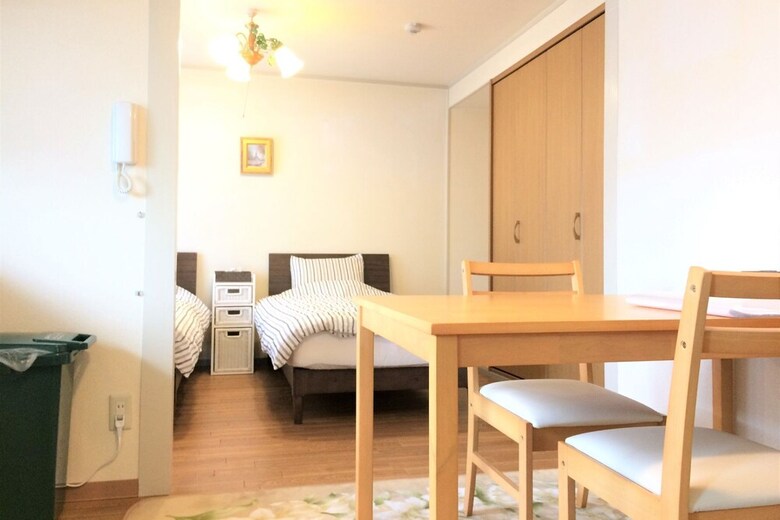 Apartamentos Ryota's Room