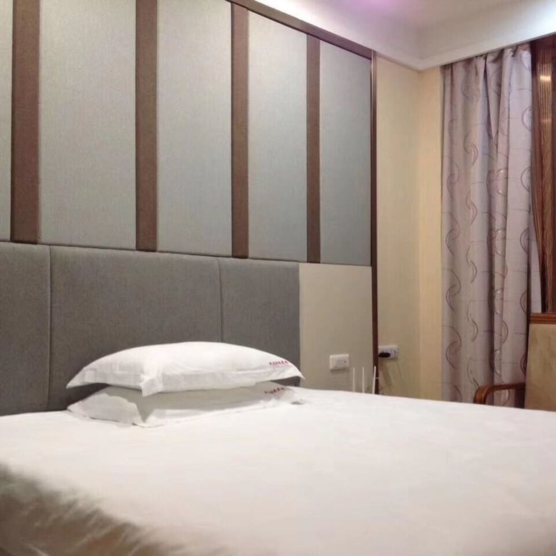 Shuangle Fashion Hotel