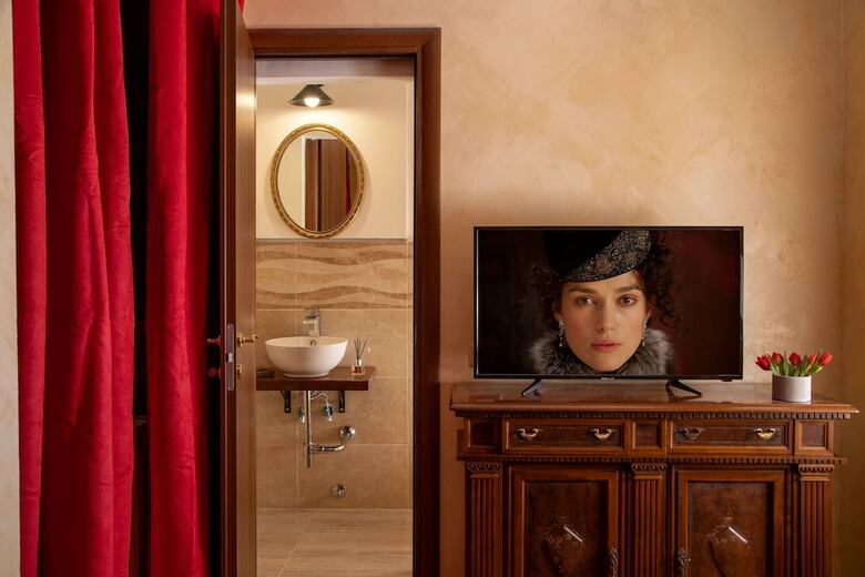 Hotel Cf Laurina
