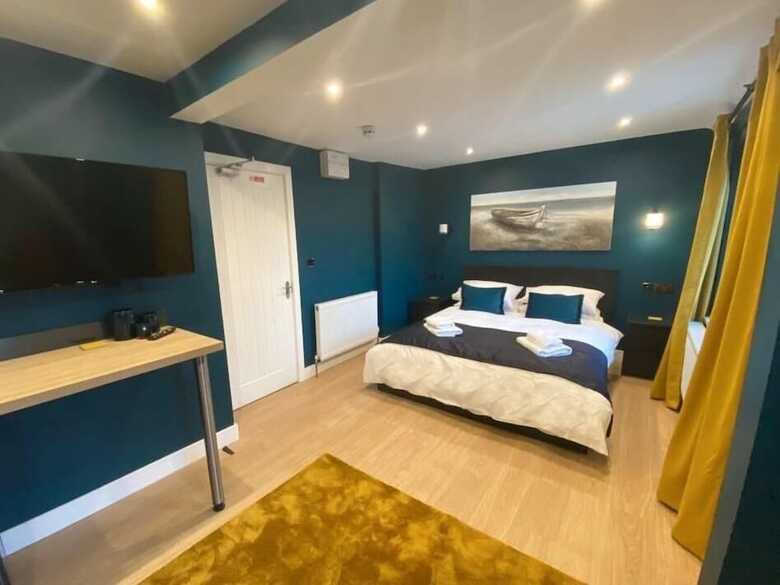 Aparthotel Sky City Apartments