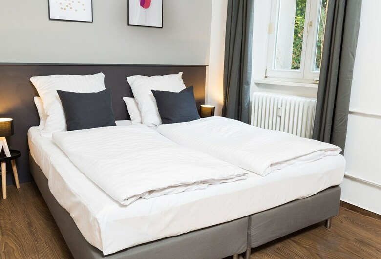 Upper Westside - 3 Bedroom Interior Designed Apartment By Bensimon Apartments