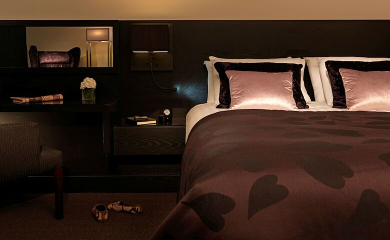 Guildford Harbour Hotel