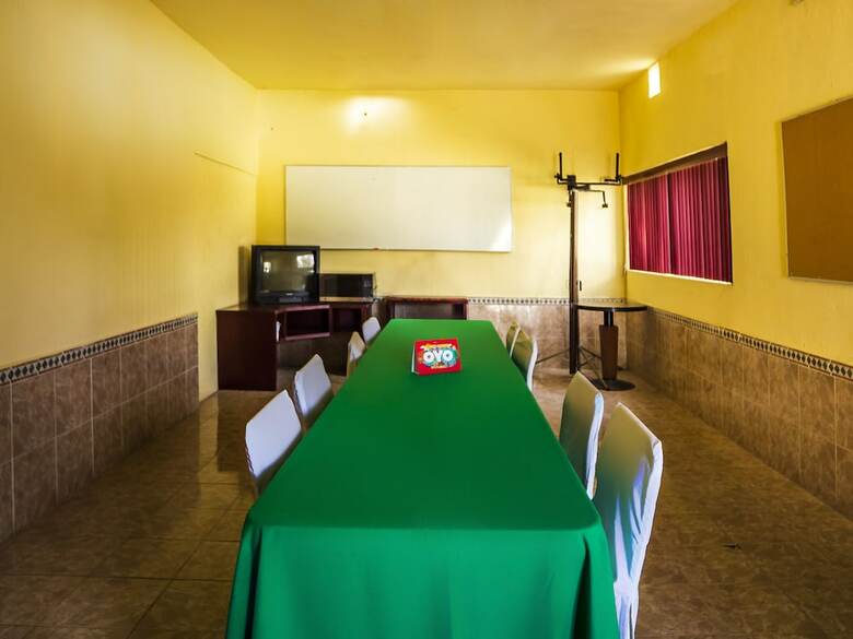 Oyo Hotel Oasis