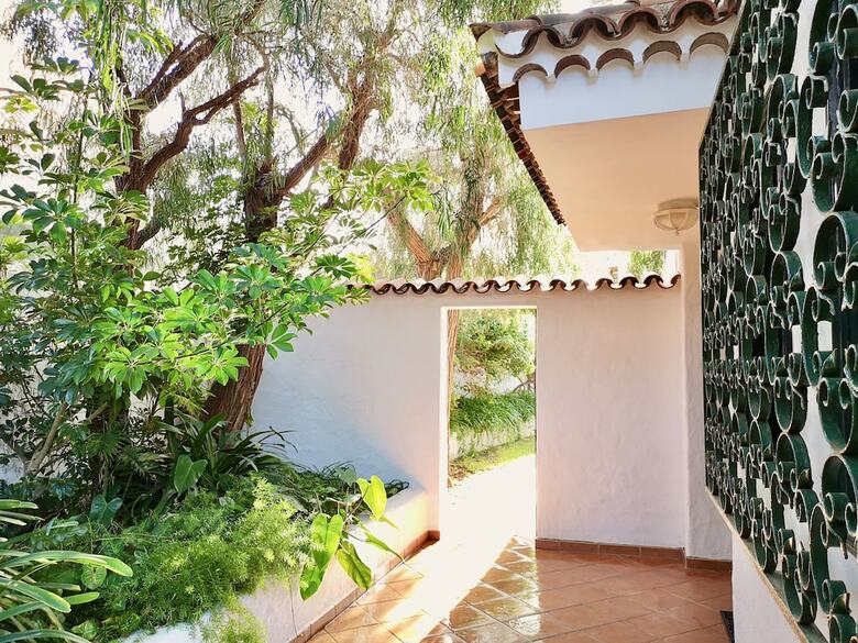 Villa Nanou House
