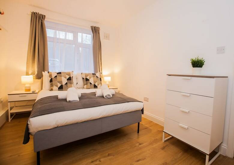 Aparthotel Modern London Home Near Clapham