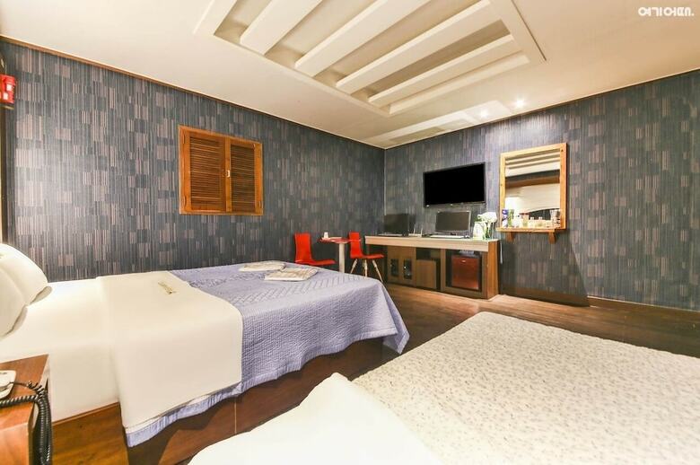 Hotel Iu Motel