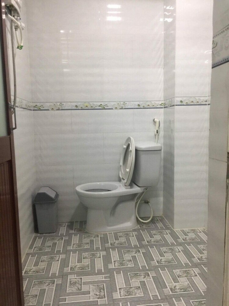 Oyo 751 K300 Hotel