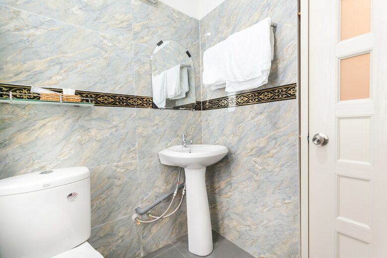 Hotel Oyo 700 Hana Home