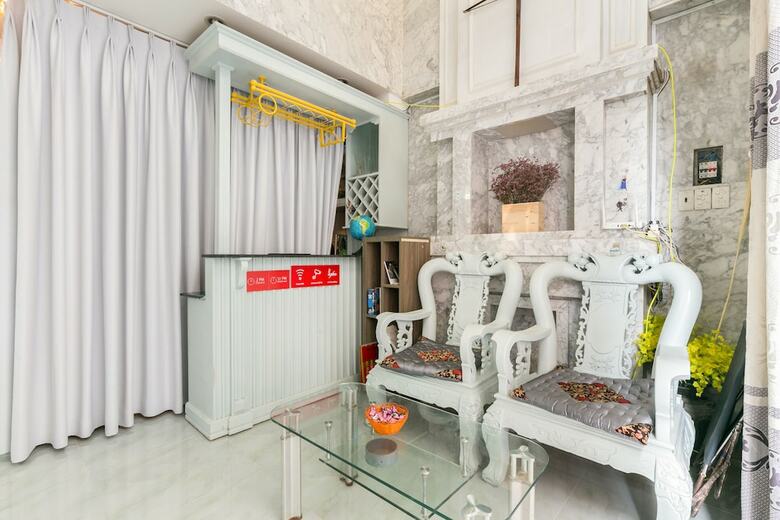 Hotel Oyo 700 Hana Home