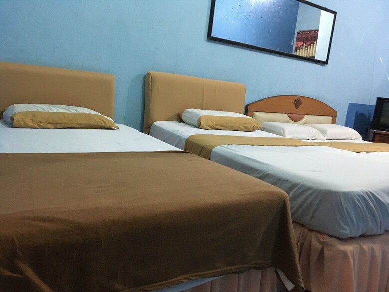 Hotel Oyo 89653 Anisaa Inn