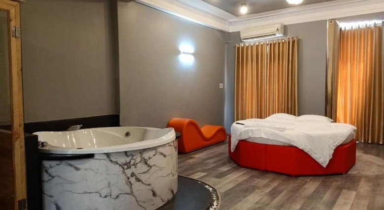Hotel Oyo 705 Lucy House