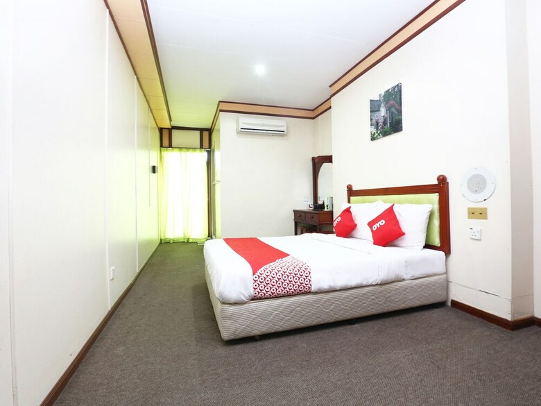 Oyo 89489 Al Ansar Hotel