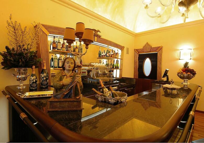 The Tuscanian Hotel