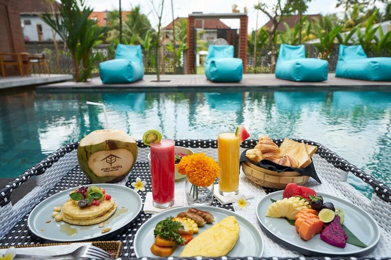 Hotel Kubu Tropis