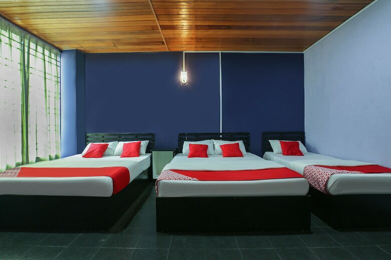Oyo 89797 Hotel Mansya