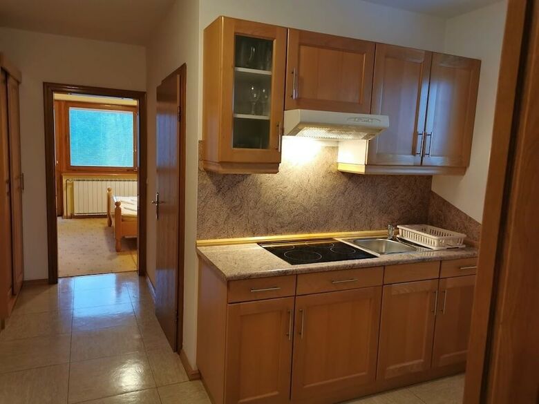Hotel Rooms And Apartments Panker