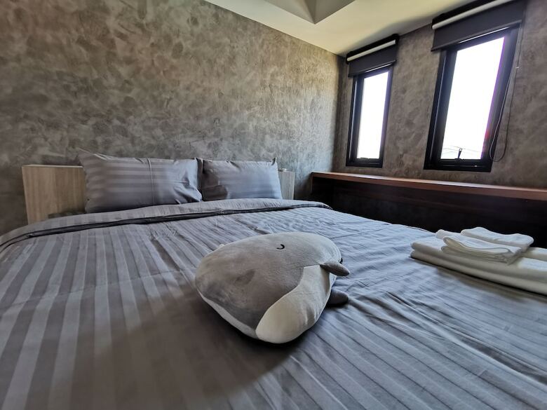 Lay Hotel