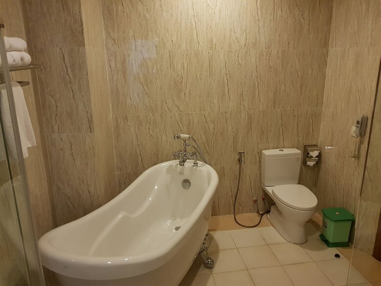 Angkor White Swan Hotel