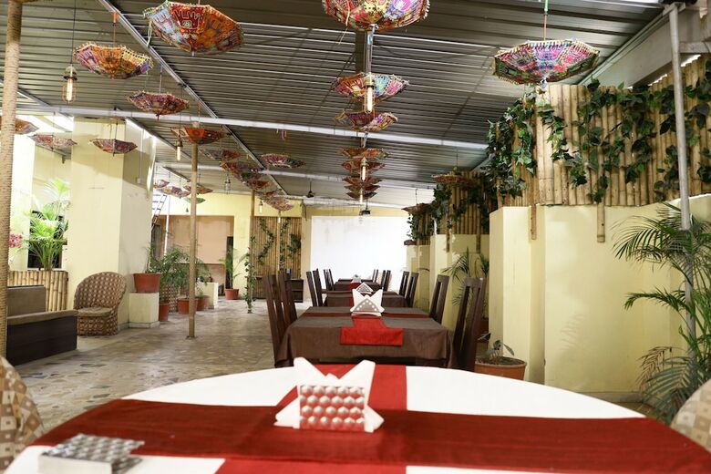Hotel Hadi Rani Palace