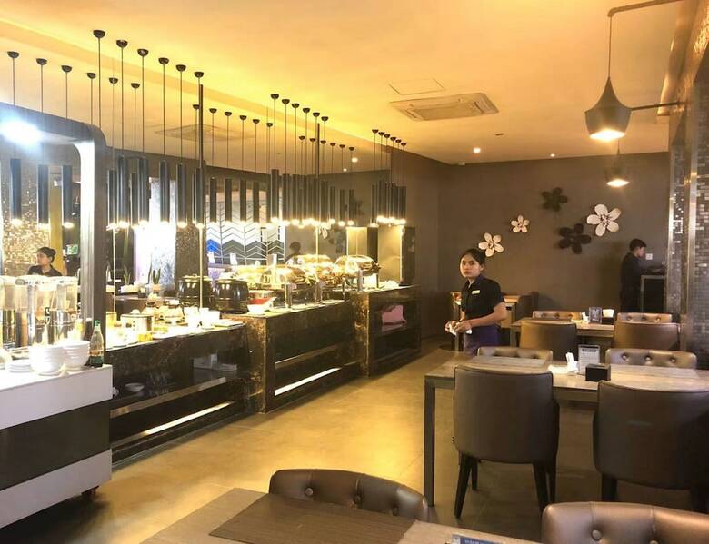 Wm Hotel