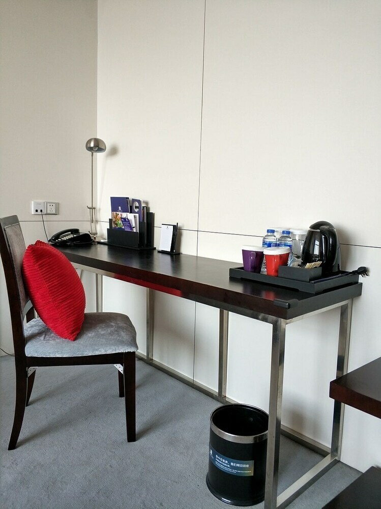 Suzhou Gathering Hotel