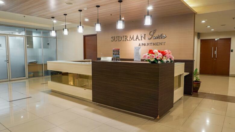 Hotel Capital O 2218 Sudirman Suites