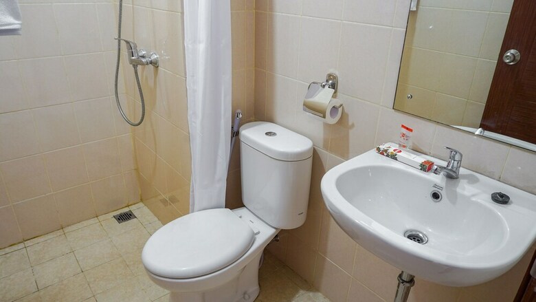 Hotel Capital O 2218 Sudirman Suites