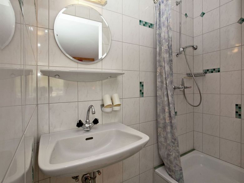 Warm Apartment In Saalbach Near Ski Area