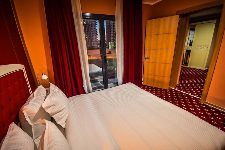 Hotel Plaza Oran