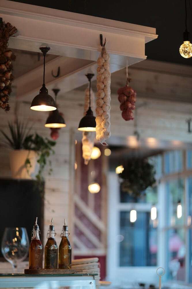 Newmarket Ale House ? Hotel & Restaurant