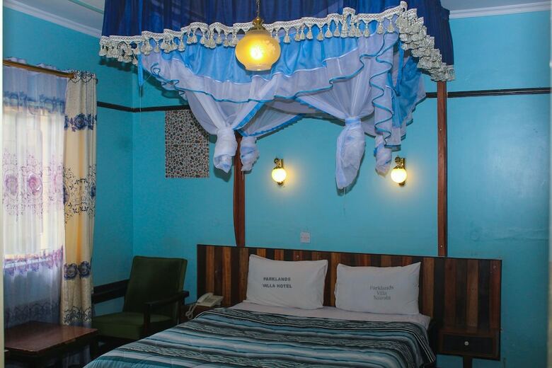 Parklands Villa Hotel.