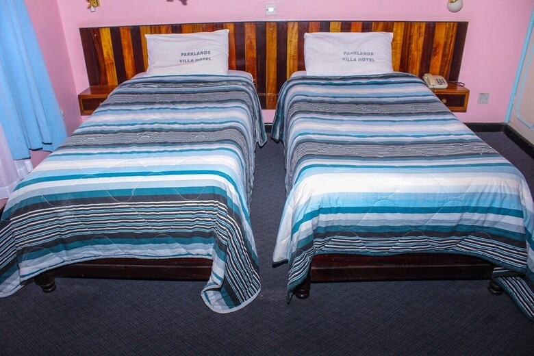 Parklands Villa Hotel.