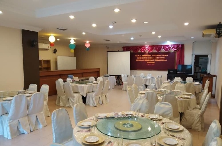 Desa Inn Hotel