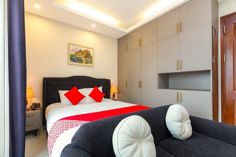 Oyo 779 Aisha Hotel And Apartment