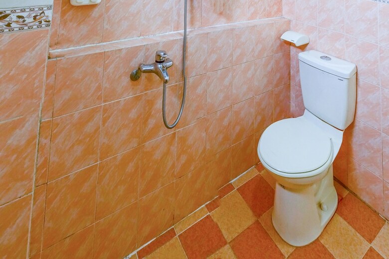 Oyo 827 Bach Duong Hotel