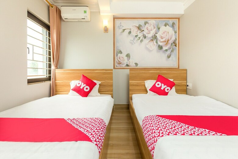 Oyo 800 Candy Hotel