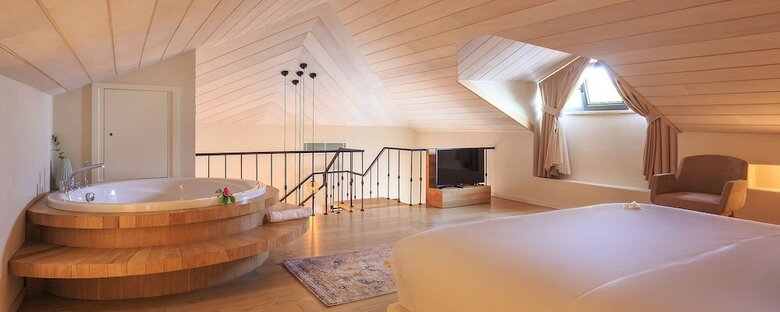Ecclesia Hotel - Adults Only