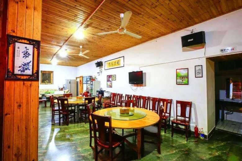 Hotel Tulou Tingquan Villa