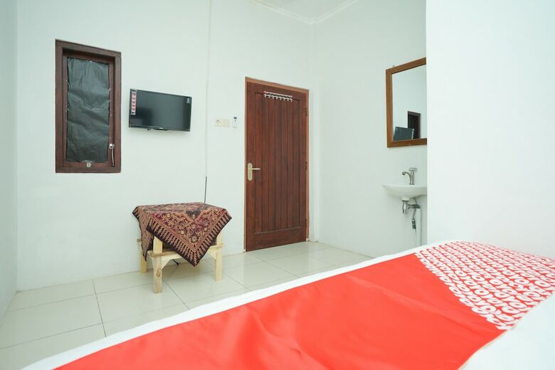 Hotel Oyo 2492 Nindy Homestay
