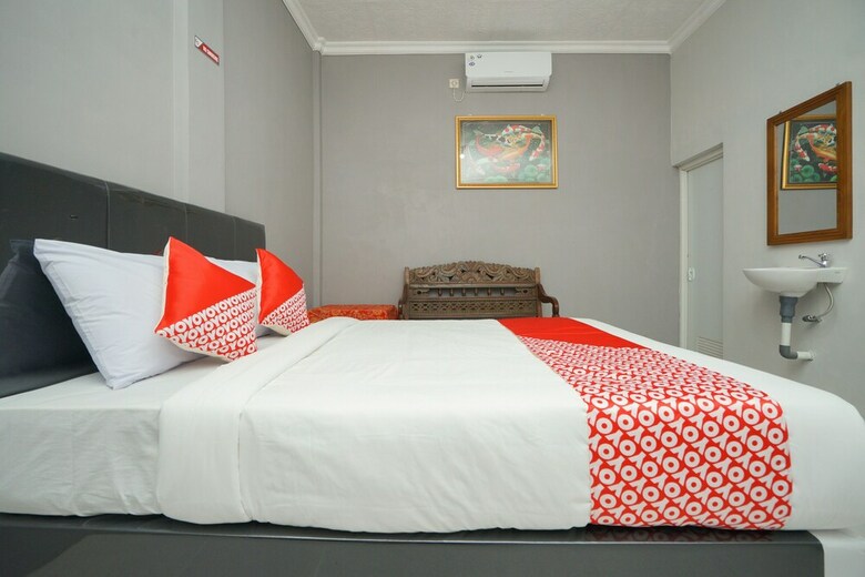 Hotel Oyo 2492 Nindy Homestay
