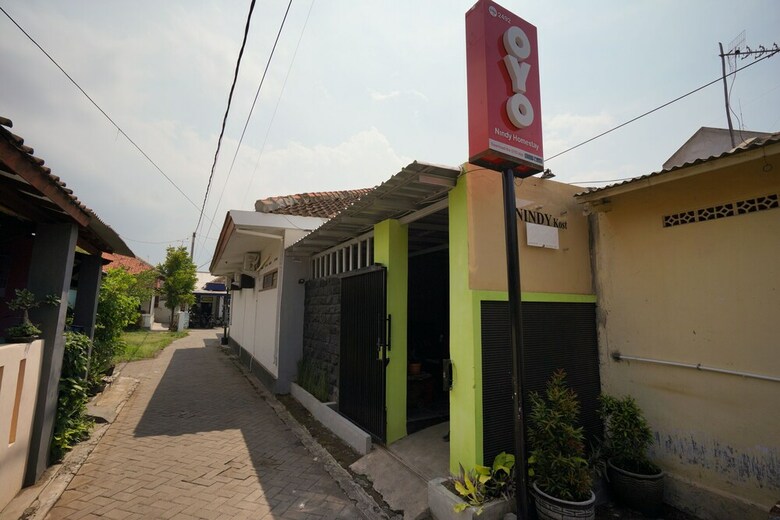 Hotel Oyo 2492 Nindy Homestay