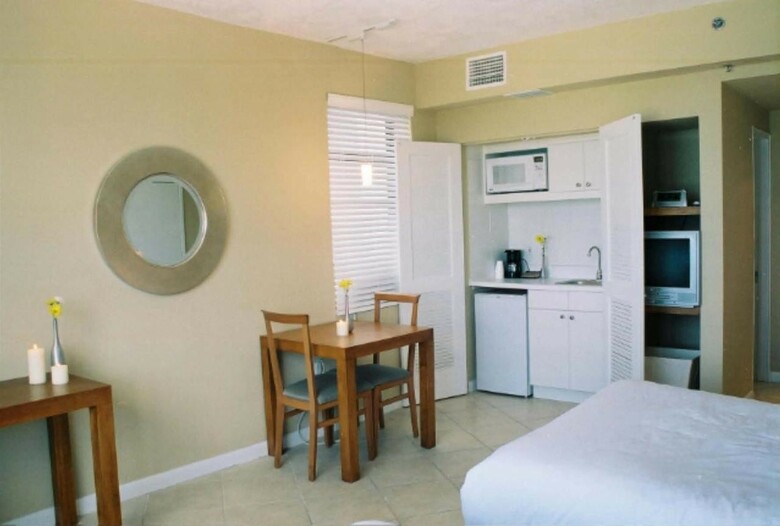 The Mimosa Hotel