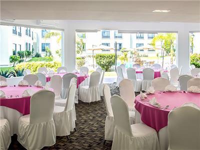 Fiesta Inn Monterrey La Fe Hotel