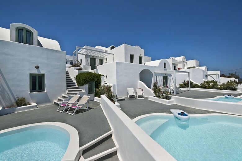Aura Marina Apartments