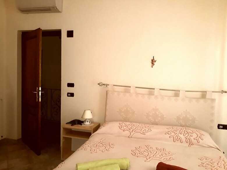 Hotel Sardegna Affitto Camere - San Teodoro