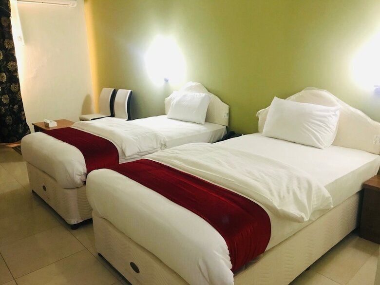 Al Rusayl Hotel