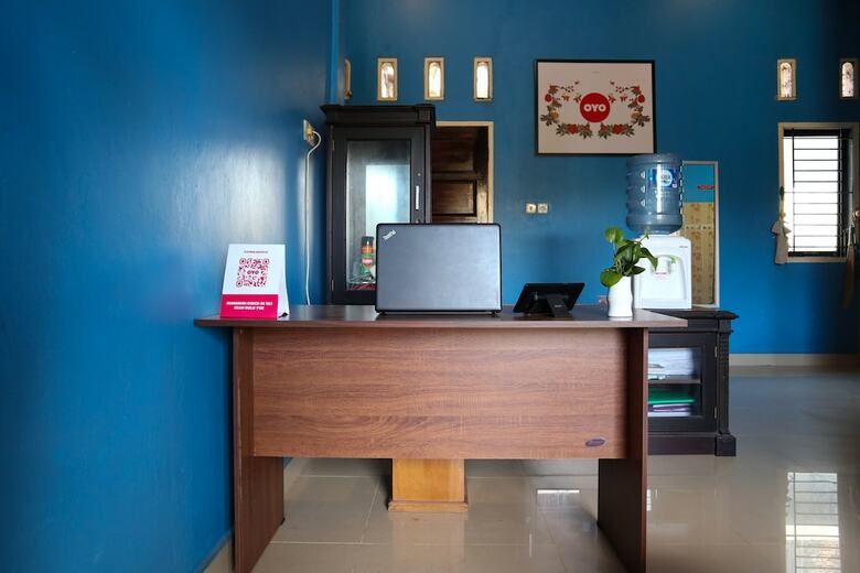 Hostal Oyo 2202 Delima Guest House Syariah