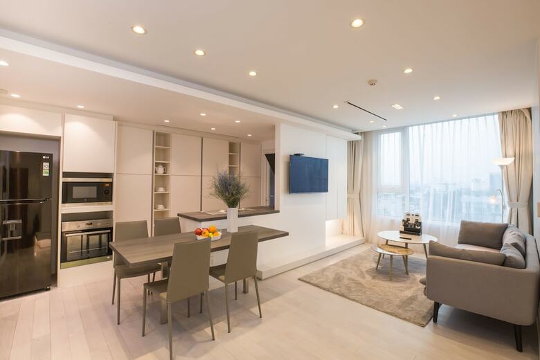 Apartamentos M Suites By S Home
