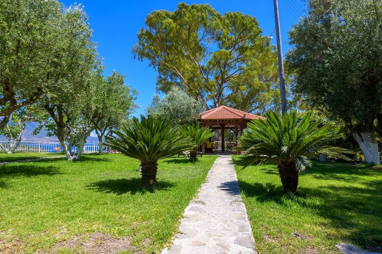 Apartamentos Zoumpouli Village