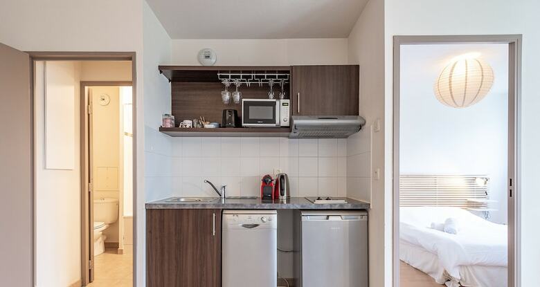 Apartamento Plaza Nations 01